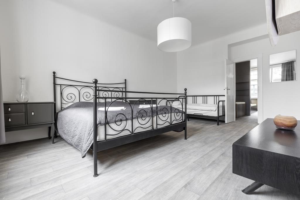 Premier Apartments Old Town Hradebni Πράγα Εξωτερικό φωτογραφία